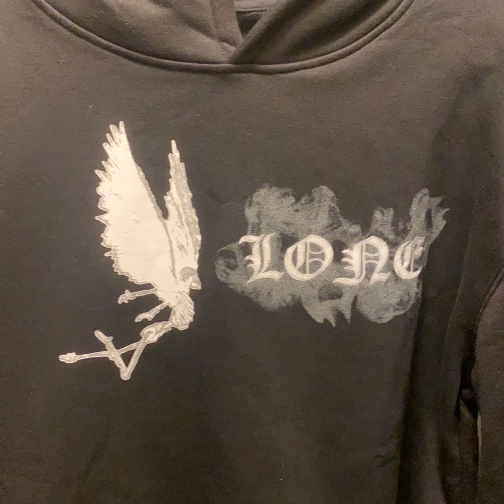 Cropped vlone hoodie